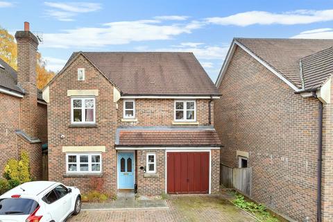 5 bedroom detached house for sale, Water Mead, Chipstead, Surrey