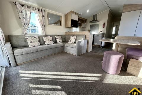 2 bedroom park home to rent, St. Osyth, Clacton-on-Sea, essex, CO16