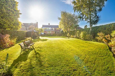 122 Townhead Road, Sheffield, S17 3GB