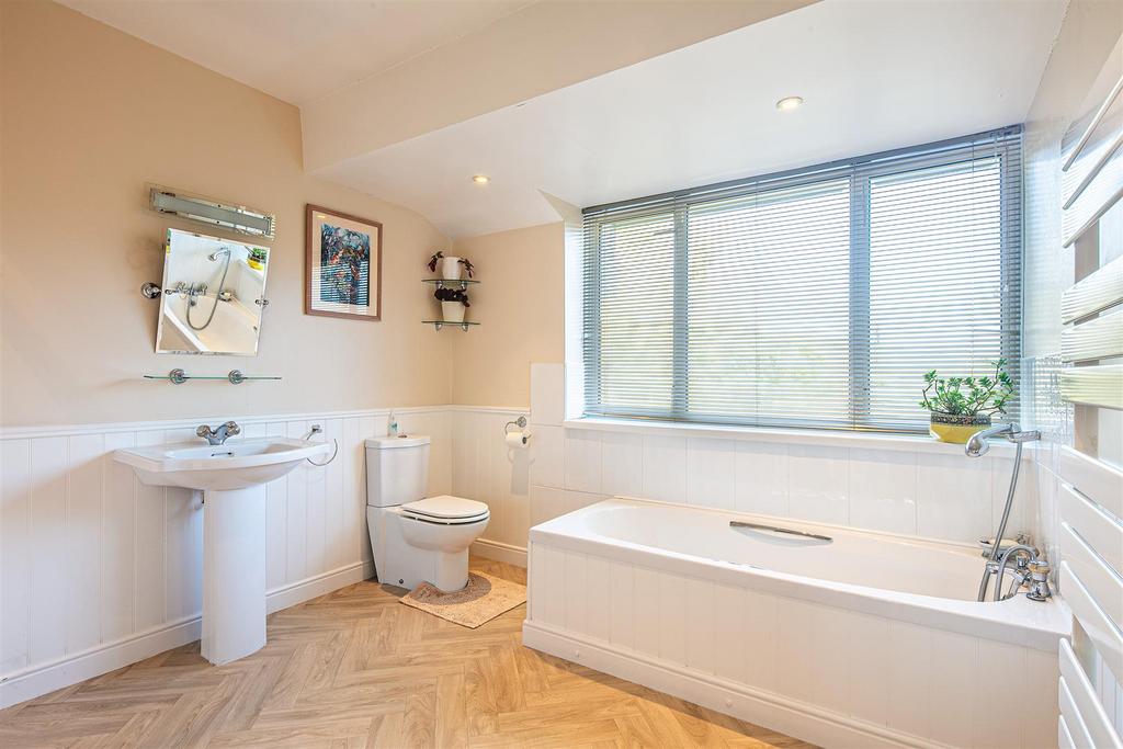 Family bathroom