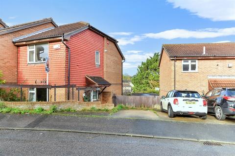 2 bedroom end of terrace house for sale, Freshwater Road, Walderslade, Chatham, Kent