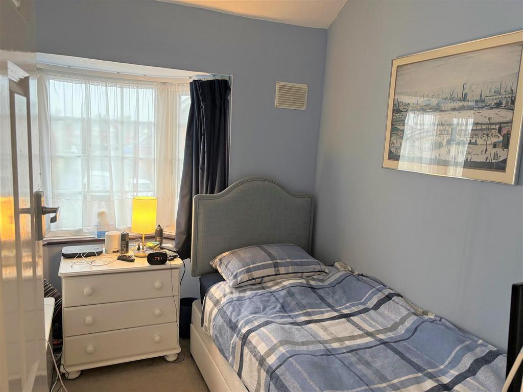 Bedroom 3.3.1.jpg