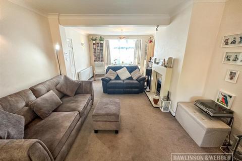 43 Faraday Road, West Molesey, KT8 2TH