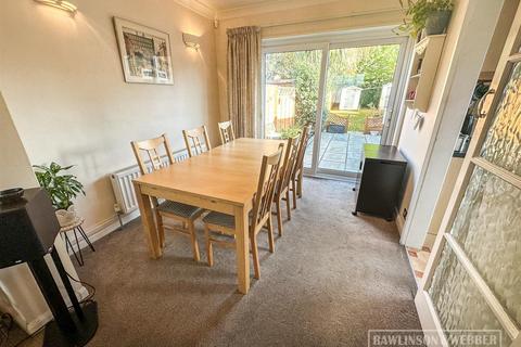 43 Faraday Road, West Molesey, KT8 2TH