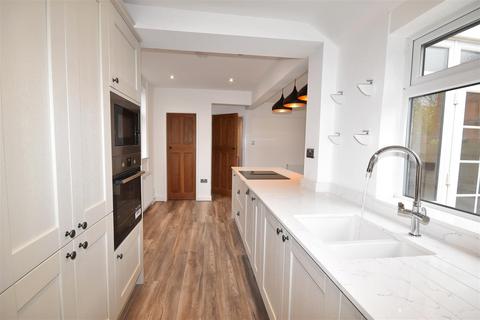 38 Bentinck Road, Newark, NG24 4HT