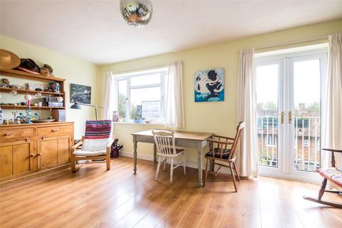 36 Wanley Road, London, SE5 8AT