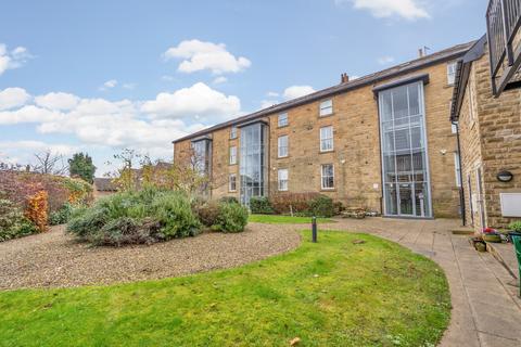 2 bedroom flat for sale, Eton Court, Roseville Avenue, Harrogate, North Yorkshire, HG1