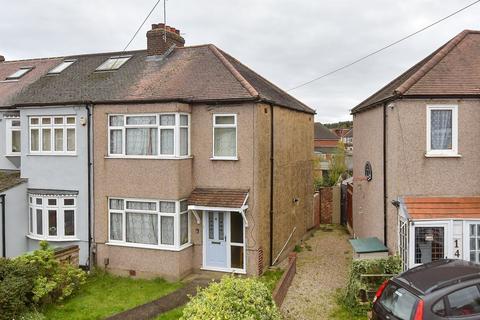 3 bedroom end of terrace house for sale, Gainsborough Road, Rainham, Essex