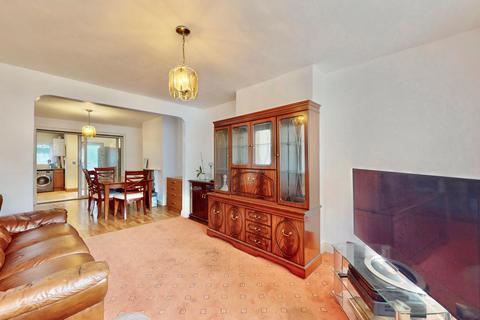 3 bedroom end of terrace house for sale, Cambridge Avenue, Greenford, UB6