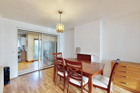 45 Cambridge Avenue, Greenford, UB6 0PH