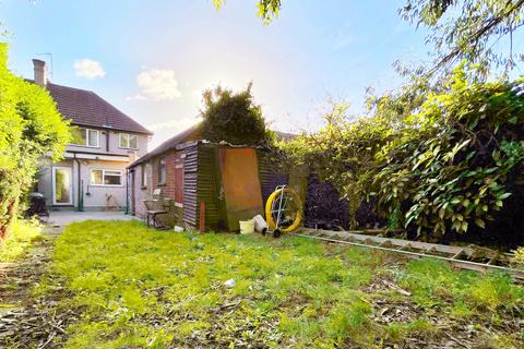 3 bedroom end of terrace house for sale, Cambridge Avenue, Greenford, UB6