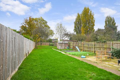 3 bedroom semi-detached house for sale, Galleywood Road, Chelmsford