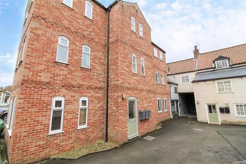 1 bedroom flat to rent, Saracen's Court, North Street, Ripon