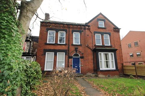 1 bedroom apartment to rent, Woodsley Road, LS2