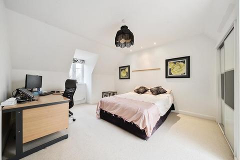 5 bedroom detached house for sale, Swindon,  Wiltshire,  SN2