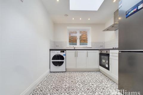 1 bedroom flat for sale, Cambridge Street, Aylesbury HP20