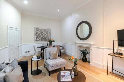 3 bedroom flat for sale, Sussex Gardens, London, W2