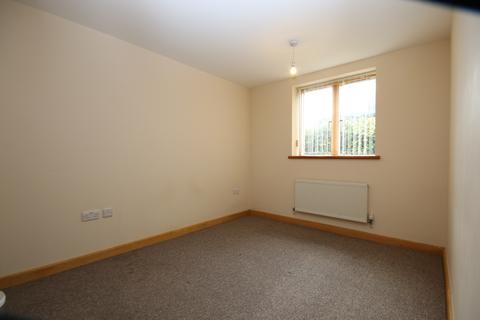 2 bedroom flat to rent, Claremont Road, Seaford BN25