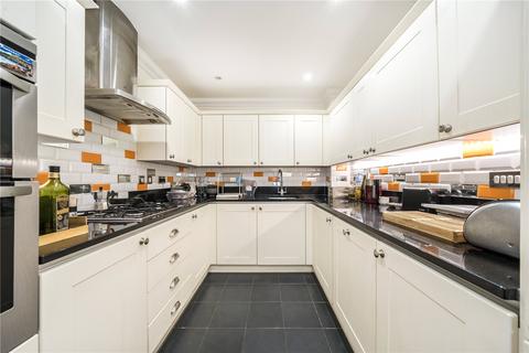 4 bedroom end of terrace house to rent, Banchory Road, Blackheath, SE3