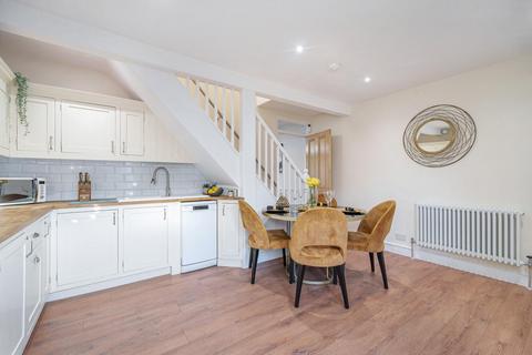 19 Brightfield Road, London, SE12 8QE