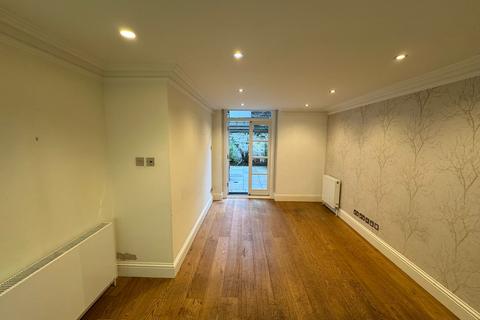 2 bedroom flat to rent, London W9