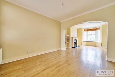 3 bedroom terraced house for sale, Shieldhall Street, Abbey Wood