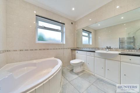 42 Shieldhall Street, London, SE2 0LZ