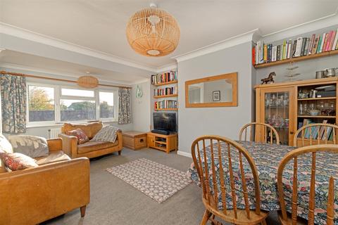 3 bedroom maisonette for sale, Beechwood Park, South Woodford