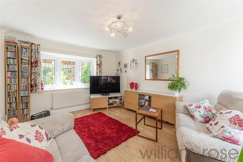 2 bedroom terraced bungalow for sale, Wood Lane, Woodford Green IG8