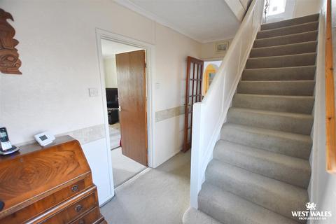 3 bedroom semi-detached house for sale, Priory Avenue, Haverfordwest