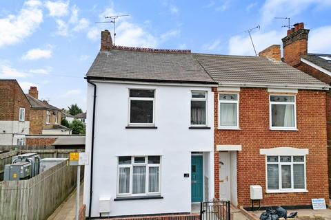 3 bedroom semi-detached house for sale, Manor Road, Old Moulsham