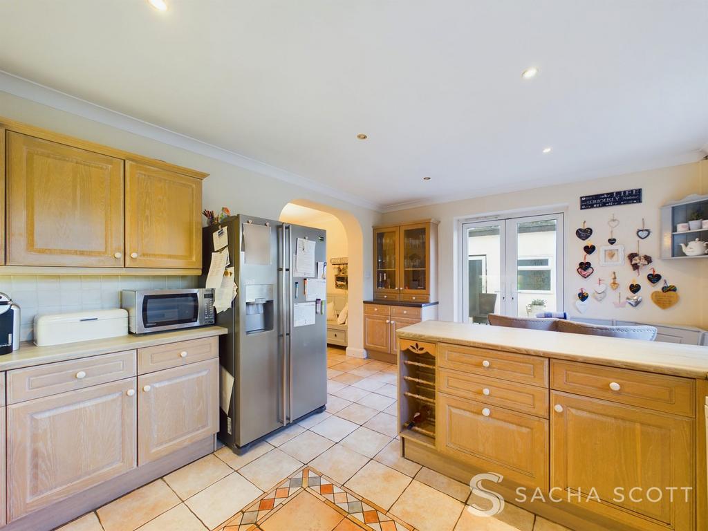 Kitchen / Breakfast Room