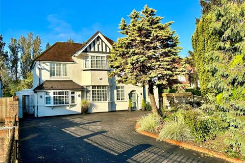 6 bedroom detached house for sale, Kings Drive, Eastbourne, East Sussex, BN21