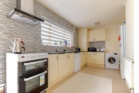 3 bedroom semi-detached house for sale, Faraday Avenue, Quinton, Birmingham, West Midlands, B32