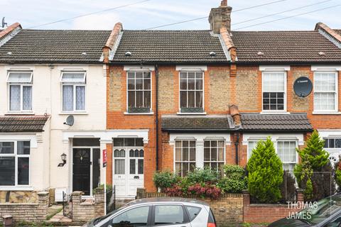 3 bedroom terraced house for sale, Kingsway, Enfield, EN3