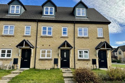 3 bedroom townhouse for sale, Water Meadow Drive, Denholme, BD13 4FA