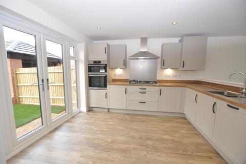 4 bedroom detached house for sale, Holt Lane, Burton on Trent DE15