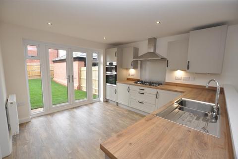 4 bedroom detached house for sale, Holt Lane, Burton on Trent DE15