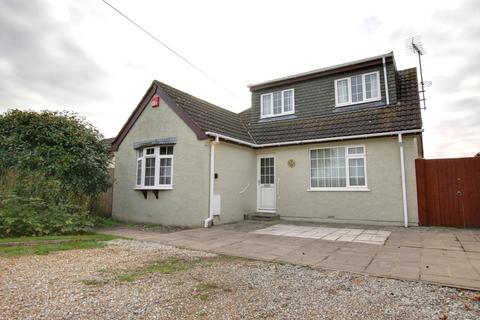 3 bedroom detached bungalow for sale, Clanfield, Waterlooville