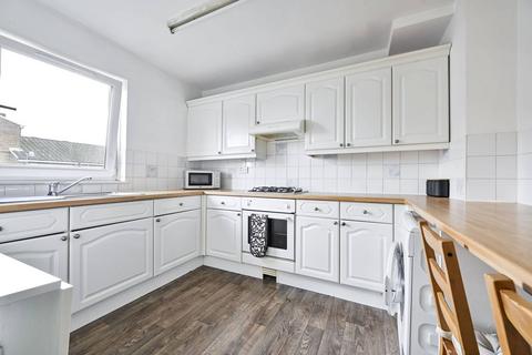 2 bedroom flat to rent, Crefeld Close, Hammersmith, London, W6