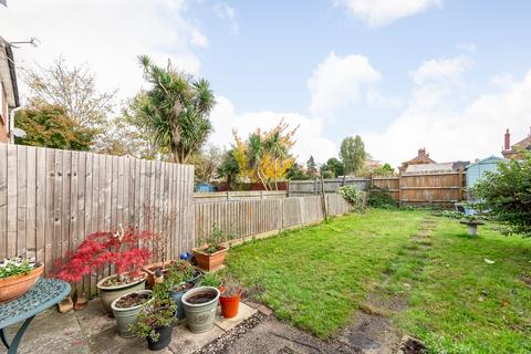 3 bedroom terraced house for sale, Meridian Road, Charlton, SE7