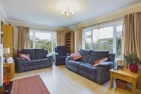 5 Caradon Close, Callington, PL17 7HF