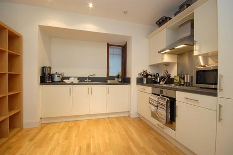 1 bedroom flat to rent, Bennets Courtyard, Watermill Way, London, SW19