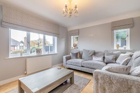 3 Fieldside, Hawarden, Deeside, CH5 3JB