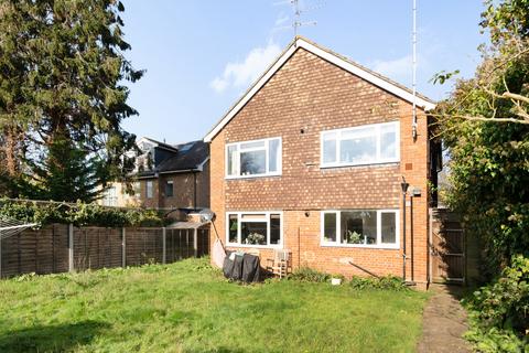 48 Copse Road, Cobham, KT11 2TW