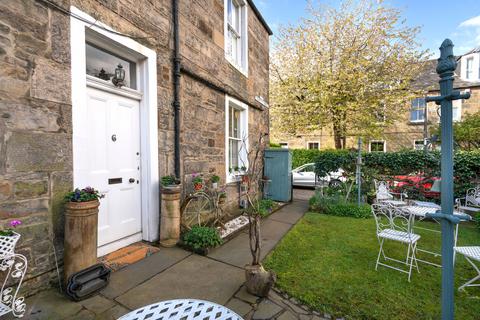 1 bedroom flat for sale, 6 Glenogle House (off Bell Place), Stockbridge, Edinburgh EH3 5HR