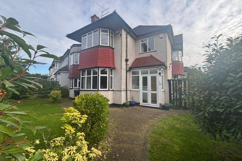 5 bedroom detached house for sale, Selvage Lane, London