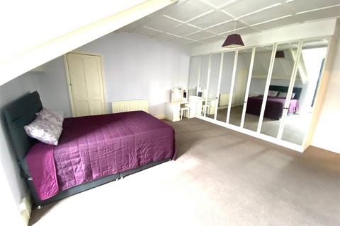 2 bedroom flat for sale, The Cloisters, Sunderland SR2