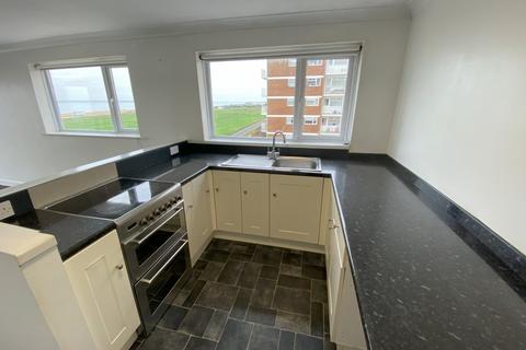 2 bedroom flat for sale, Sea Front, Hampshire PO11