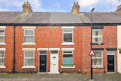 2 bedroom terraced house for sale, Avenue Grove, Harrogate, HG2